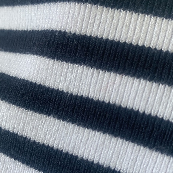 Orly off the shoulder collar b/w stripe viscose/nylon roomy sweater EUC - Picture 6 of 6